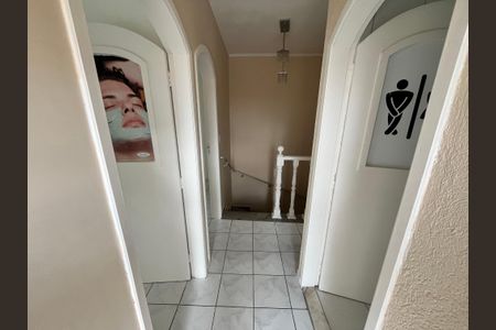 Casa à venda com 250m², 4 quartos e 3 vagasCorredor