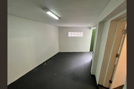 Casa à venda com 250m², 4 quartos e 3 vagasÁrea de Serviço