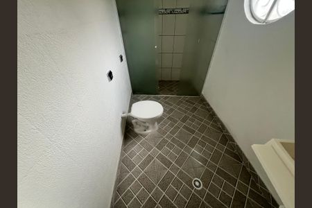 Casa à venda com 250m², 4 quartos e 3 vagasBanheiro de serviço