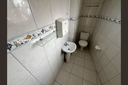 Casa à venda com 250m², 4 quartos e 3 vagasBanheiro