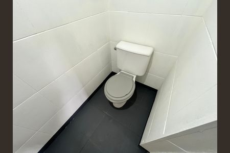 Casa à venda com 250m², 4 quartos e 3 vagasBanheiro da Garagem