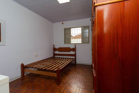 Casa à venda com 220m², 4 quartos e 3 vagas Casa à venda com 220m², 4 quartos e 3 vagasQuarto 3