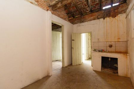 Casa à venda com 220m², 4 quartos e 3 vagas Casa à venda com 220m², 4 quartos e 3 vagasEdicula