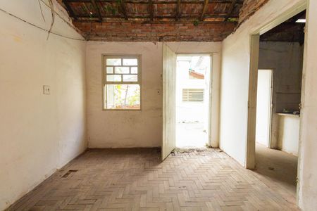 Casa à venda com 220m², 4 quartos e 3 vagas Casa à venda com 220m², 4 quartos e 3 vagasEdicula