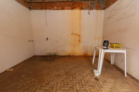 Casa à venda com 220m², 4 quartos e 3 vagas Casa à venda com 220m², 4 quartos e 3 vagasEdicula