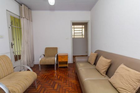 Casa à venda com 220m², 4 quartos e 3 vagas Casa à venda com 220m², 4 quartos e 3 vagasSala