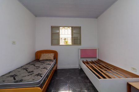 Casa à venda com 220m², 4 quartos e 3 vagas Casa à venda com 220m², 4 quartos e 3 vagasQuarto 2