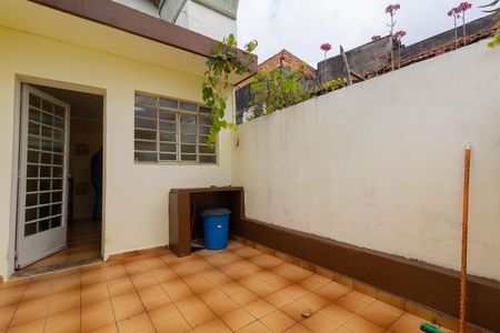 Casa à venda com 220m², 4 quartos e 3 vagas Casa à venda com 220m², 4 quartos e 3 vagasÁrea de Serviço