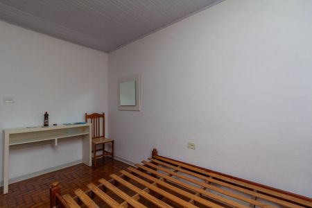 Casa à venda com 220m², 4 quartos e 3 vagas Casa à venda com 220m², 4 quartos e 3 vagasQuarto 3