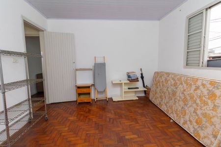 Casa à venda com 220m², 4 quartos e 3 vagas Casa à venda com 220m², 4 quartos e 3 vagasQuarto 1