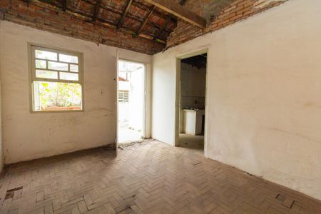 Casa à venda com 220m², 4 quartos e 3 vagas Casa à venda com 220m², 4 quartos e 3 vagasEdicula