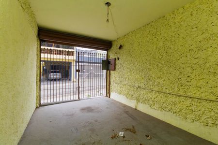 Casa à venda com 220m², 4 quartos e 3 vagas Casa à venda com 220m², 4 quartos e 3 vagasGaragem