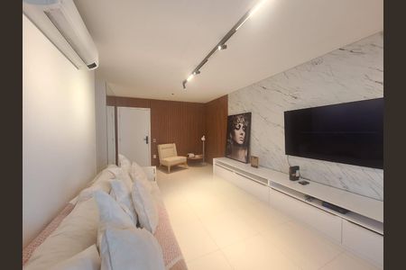Apartamento à venda com 134m², 3 quartos e 2 vagasSala