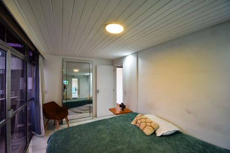 Apartamento à venda com 380m², 3 quartos e 2 vagasQuarto 3 - Suíte