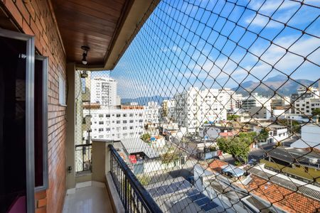 Apartamento à venda com 380m², 3 quartos e 2 vagasVaranda da Sala