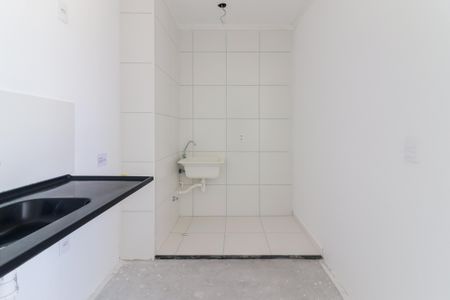 Apartamento para alugar com 34m², 2 quartos e sem vaga Apartamento para alugar com 34m², 2 quartos e sem vagaCozinha e Área de Serviço