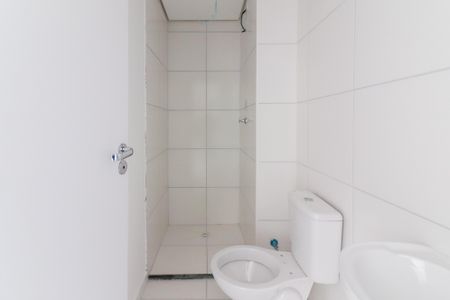 Apartamento para alugar com 34m², 2 quartos e sem vaga Apartamento para alugar com 34m², 2 quartos e sem vagaBanheiro