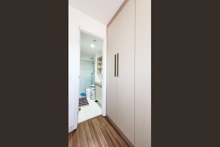 Apartamento à venda com 86m², 2 quartos e 2 vagasBanheiro da Suite 2