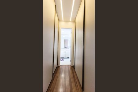 Apartamento à venda com 86m², 2 quartos e 2 vagasCloset da Suite