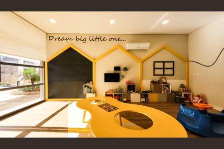 Apartamento à venda com 86m², 2 quartos e 2 vagasÁrea comum - Brinquedoteca