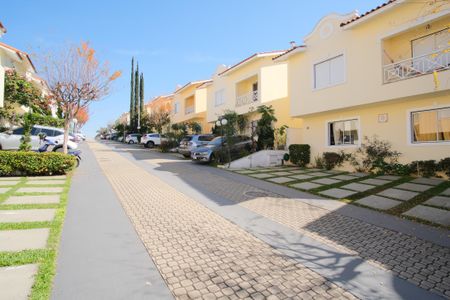 Casa de condomínio à venda com 290m², 5 quartos e 4 vagasÁrea comum