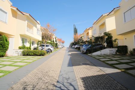 Casa de condomínio à venda com 290m², 5 quartos e 4 vagasÁrea comum