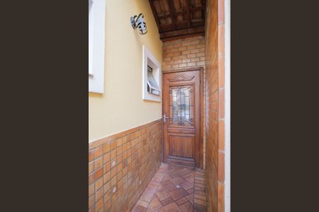 Casa de condomínio à venda com 290m², 5 quartos e 4 vagasCorredor