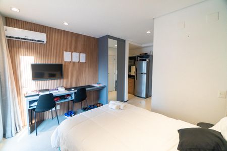 Studio à venda com 28m², 1 quarto e sem vaga Studio à venda com 28m², 1 quarto e sem vagaSala/Quarto