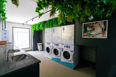 Studio à venda com 28m², 1 quarto e sem vaga Studio à venda com 28m², 1 quarto e sem vagaÁrea comum - Lavanderia