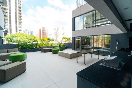 Studio à venda com 28m², 1 quarto e sem vaga Studio à venda com 28m², 1 quarto e sem vagaÁrea comum - Churrasqueira