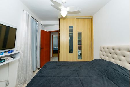Apartamento à venda com 179m², 3 quartos e 3 vagasQuarto 2