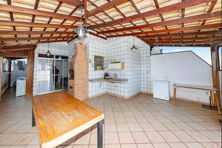 Apartamento à venda com 179m², 3 quartos e 3 vagasVaranda