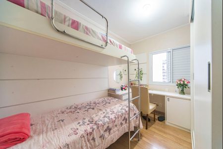 Apartamento à venda com 77m², 3 quartos e 2 vagasQuarto 2