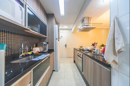 Apartamento à venda com 77m², 3 quartos e 2 vagasCozinha
