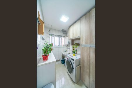 Apartamento à venda com 77m², 3 quartos e 2 vagasÁrea de Serviço