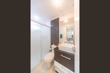 Apartamento à venda com 77m², 3 quartos e 2 vagasBanheiro do Quarto 3