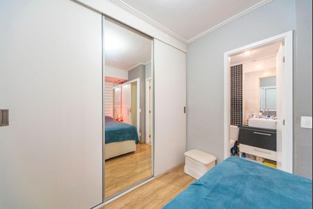 Apartamento à venda com 77m², 3 quartos e 2 vagasQuarto 3