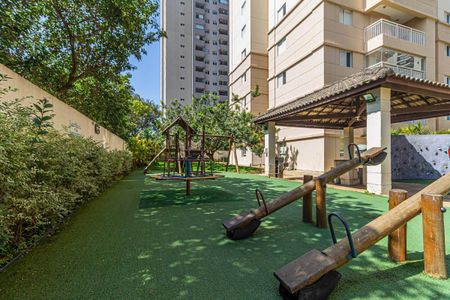 Apartamento à venda com 77m², 3 quartos e 2 vagasÁrea comum - Playground