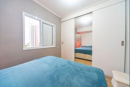 Apartamento à venda com 77m², 3 quartos e 2 vagasQuarto 3