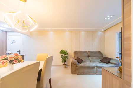 Apartamento à venda com 77m², 3 quartos e 2 vagasSala