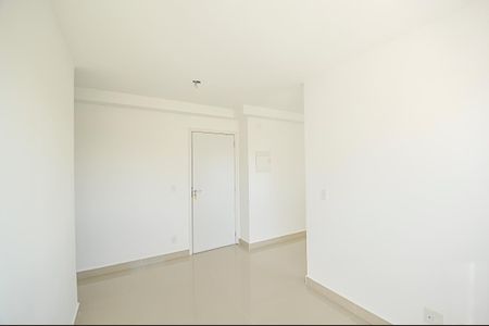 Apartamento à venda com 44m², 2 quartos e 1 vaga Apartamento à venda com 44m², 2 quartos e 1 vagaSala