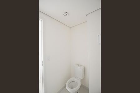 Apartamento à venda com 44m², 2 quartos e 1 vaga Apartamento à venda com 44m², 2 quartos e 1 vagaBanheiro