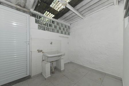 Casa para alugar com 86m², 3 quartos e 1 vagaÁrea de Serviço