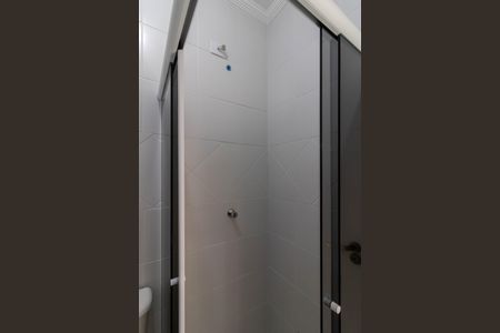 Casa de condomínio à venda com 83m², 3 quartos e 2 vagasBanheiro Social