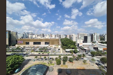 Vista da  Sala de apartamento à venda com 1 quarto, 61m² em Indianópolis, São Paulo
