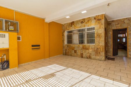 Casa à venda com 160m², 6 quartos e 2 vagasGaragem