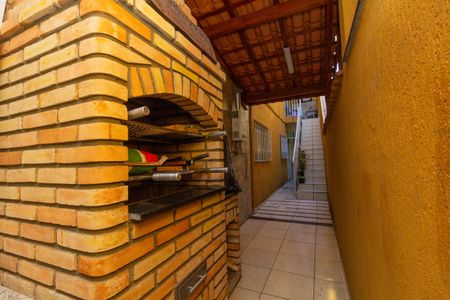 Casa à venda com 160m², 6 quartos e 2 vagasCasa 1: Churrasqueira