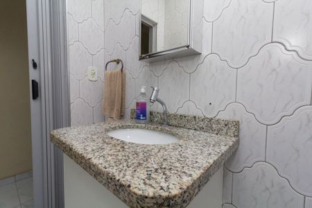 Casa à venda com 160m², 6 quartos e 2 vagasCasa 1: Lavabo