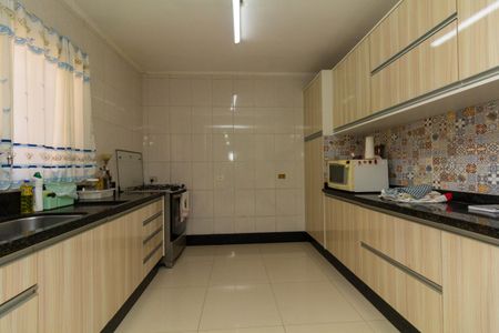 Casa à venda com 160m², 6 quartos e 2 vagasCasa 2: Cozinha