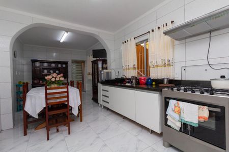 Casa à venda com 160m², 6 quartos e 2 vagasCasa 1: Cozinha